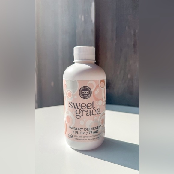 Luxury Sweet Grace Laundry Detergent 6 oz - Picture 1 of 2